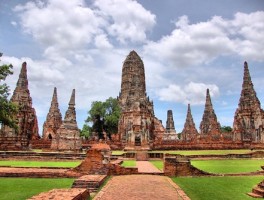 「泰国暹罗古城是谁建造的」泰国暹罗古城是谁建造的房子✅